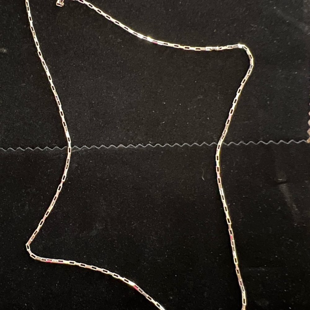 Sterling Silver Rectangle Link Chain Necklace 24" - Picture 4 of 5